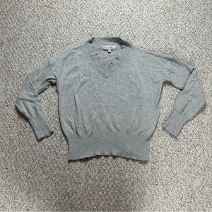 Philosophy Gray V Neck Tight Knit Sweater Womens Small Ribbed Sleeve Lightweight